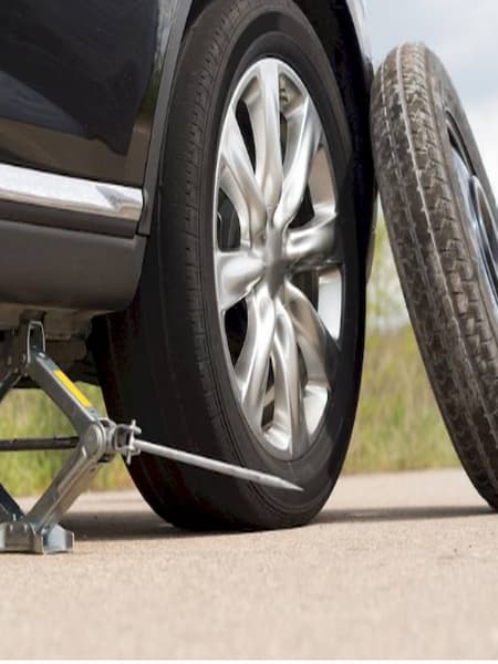 Why is Stepney tyre smaller than other tyres of the car dgtl