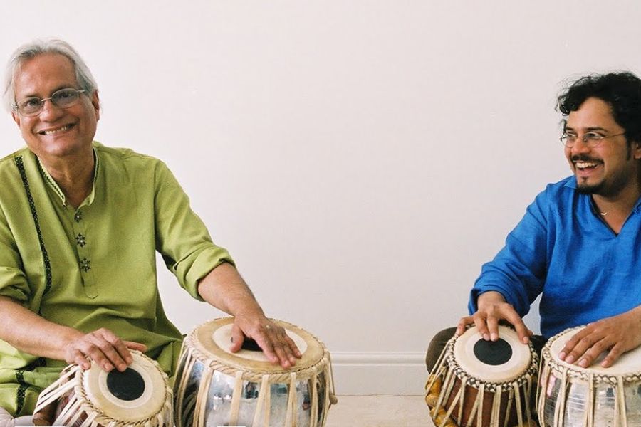 Vikram Ghosh and Shankar Ghosh. 