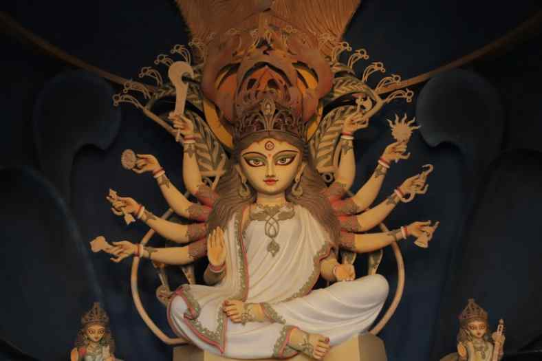 ‘সেরা প্রতিমা' পেয়েছে চেতলা অগ্রণী ক্লাব