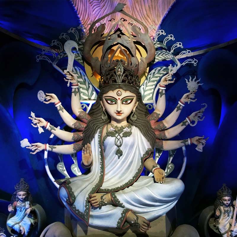 Crowd & Sponsor: Two ‘Lakshmi’s of the ambitious Puja Committees