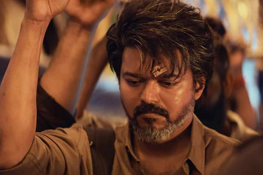 Sanjay dutta charged 8 crore, how many crores Thalapathy Vijay was paid