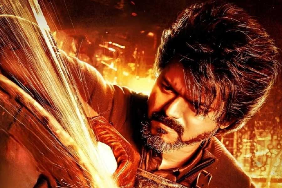 Sanjay dutta charged 8 crore, how many crores Thalapathy Vijay was paid