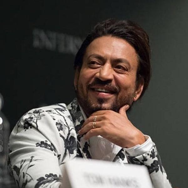 বড় পর্দার মাধ্যমে নয়, ছোট পর্দার হাত ধরে অভিনয়জগতে আত্মপ্রকাশ করেছিলেন ইরফান। ‘শ্রীকান্ত’ ধারাবাহিকে অভিনয় করে কেরিয়ার শুরু করেন অভিনেতা।