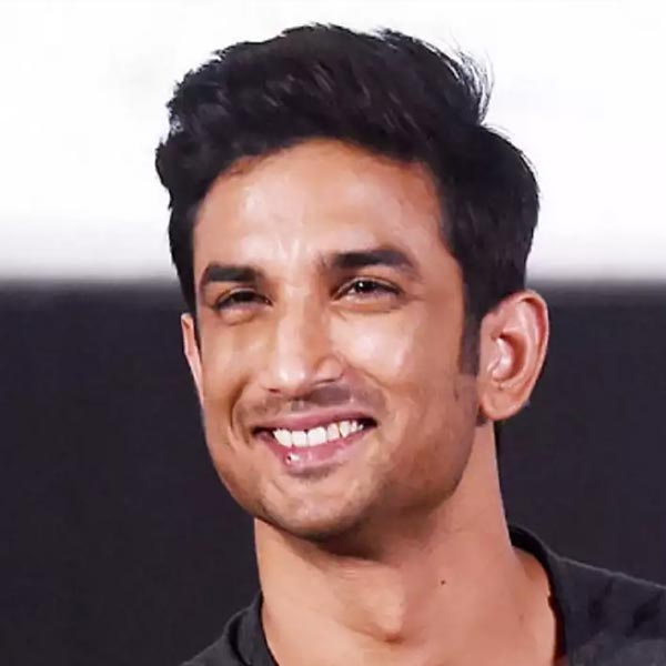 ‘এমএস ধোনি: দ্য আনটোল্ড স্টোরি’ হোক বা ‘কাই পো চে’র মতো হিন্দি ছবি, বড় পর্দাতে অভিনয় করে প্রশংসা কুড়িয়েছিলেন বলি অভিনেতা সুশান্ত সিংহ রাজপুত।