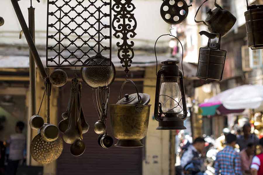 Chor Bazar market of Mumbai moves into high street shopping complex