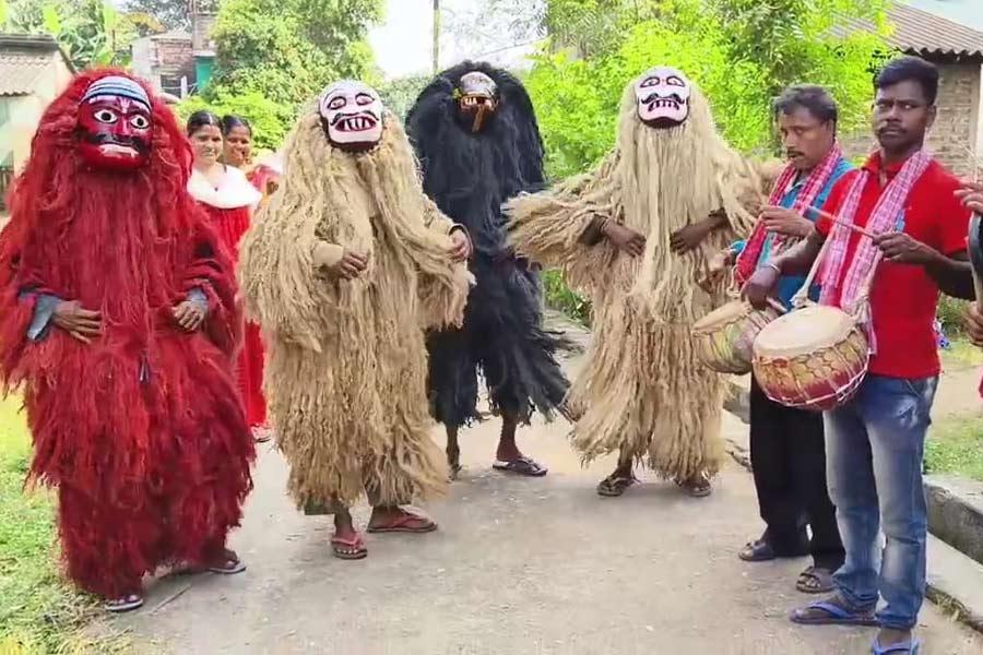 Image of Ravana Kata Dance of Bishnupur