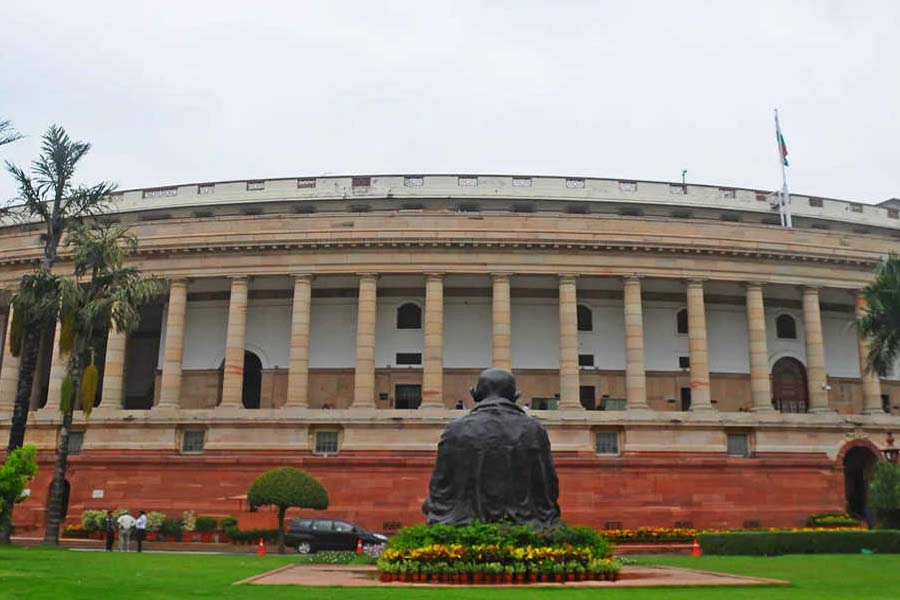 Mahua Moitra bribe row, what will Lok Sabha ethics committee hear on Thursday 