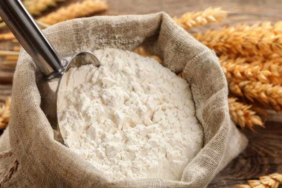 তবে আটা যে সরানো হত, তা স্বীকার করে নেন বাকিবুর। ইডি সূত্রে খবর, বাকিবুর তাদের জানান, আটা সরানো হলেও তা ২০-৪০ শতাংশ হারে হত না। বাকিবুরের কথায় বড়জোর ৫-১০ শতাংশ আটা সরানো হত। অর্থাৎ প্রতি এক কেজিতে বড়জোর ১০০ গ্রাম হারে।