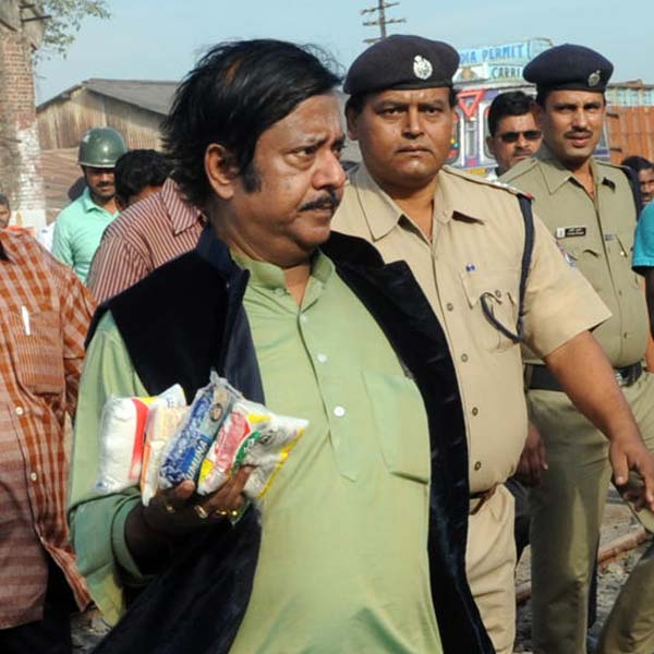 ২০১৬ সালের বিধানসভা নির্বাচনেও হাবড়া থেকে জিতেছিলেন বালু। সে বারও তাঁকে খাদ্যমন্ত্রী করা হয়। কিন্তু গত বিধানসভা নির্বাচনে জিতে তৃণমূল তৃতীয় বার ক্ষমতা দখল করলে আর খাদ্যমন্ত্রী করা হয়নি বালুকে। তাঁকে দায়িত্ব দেওয়া হয় বন দফতরের। বনমন্ত্রী থাকার পাশাপাশি অচিরাচরিত শক্তি এবং শিল্প পুনর্গঠন দফতরেরও দায়িত্ব সামলেছেন বালু।