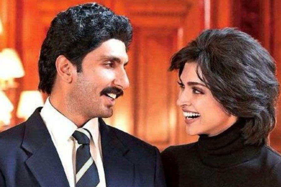 Deepika Padukone and Ranveer Singh in 83 movie
