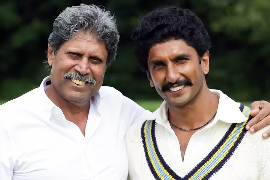 Ranveer Singh and Kapil Dev