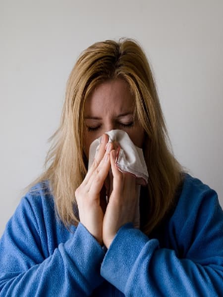 These 7 home remedies are very effective in case of cold and cough dgtl