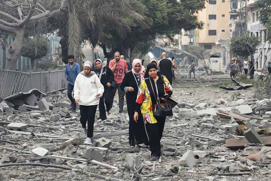 China deploys warship in West Asia region