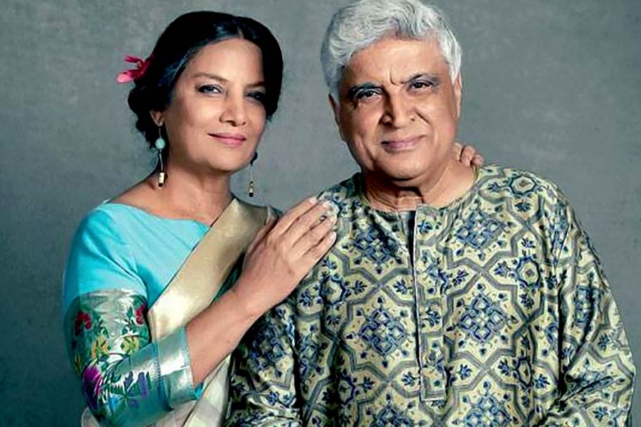 Javed Akhtar recalls proposing marriage to French girl before Shabana Azmi, reveals what happened next