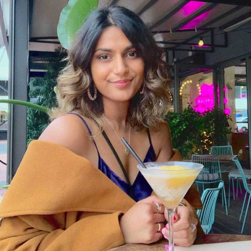 অকল্যান্ডের পুকেকোহে ইস্টে জন্ম প্রেমিলার। কখনও অকল্যান্ড শহরে  কখনও বা ওয়েলিংটন শহরে থাকেন তিনি।