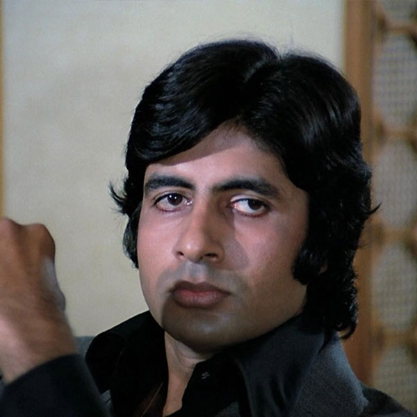 ১৯৭৮ সালে প্রেক্ষাগৃহে মুক্তি পায় অমিতাভের ‘ডন’ ছবিটি। পরের বছর যে পুরস্কার বিতরণী অনুষ্ঠানের আয়োজন হয় সেখানে ‘ডন’ ছবির জন্য সেরা অভিনেতা হিসাবে পুরস্কার পান অমিতাভ।