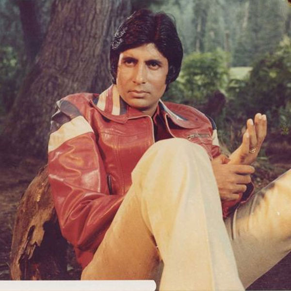 বলিপাড়া সূত্রে খবর, ‘ডন’ ছবির জন্য সেরা অভিনেতার পুরস্কার পাওয়ার পর ১৩ বছর অপেক্ষা করতে হয় অমিতাভকে। দীর্ঘ অপেক্ষার পর তৃতীয় বার সেরা অভিনেতা হিসাবে পুরস্কার পান তিনি।