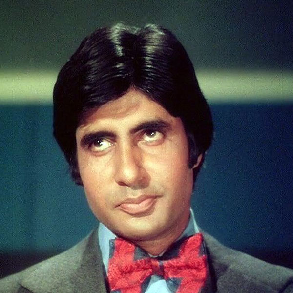 ‘হম’ ছবির জন্য পুরস্কার পাওয়ার পর আরও ১৪ বছরের অপেক্ষা। ১৪ বছর পর আবার অমিতাভের ঝুলিতে সেরা অভিনেতার পুরস্কার জোটে।