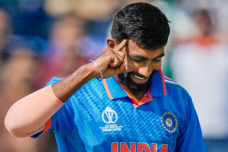 ICC ODI World Cup 2023 | Jasprit Bumrah takes a dig at criticisers after  India vs England match dgtl - Anandabazar