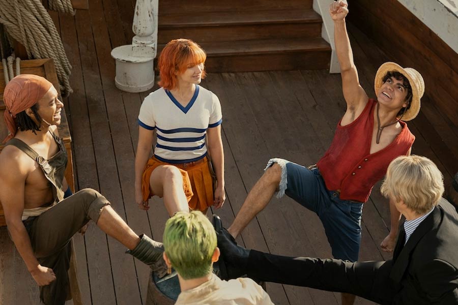 চলতি বছরের অগস্ট মাসে নেটফ্লিক্স ওটিটি প্ল্যাটফর্মে মুক্তি পেয়েছে ‘ওয়ান পিস’। আট পর্বের এই সিরিজ়ের প্রতিটি পর্ব শুট করতে ১৪১ কোটি ৫২ লক্ষ টাকা খরচ হয়েছে।