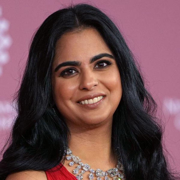 New roles are given to Akash, Anant and Isha Ambani