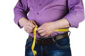 বেশি খেয়ে ফেললেই শুরু হয় হজমের গোলমাল। 