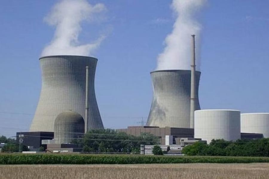  India's first indigenously developed nuclear power plant in Gujarat started operations at full capacity, PM Narendra Modi called it a 'milestone' 