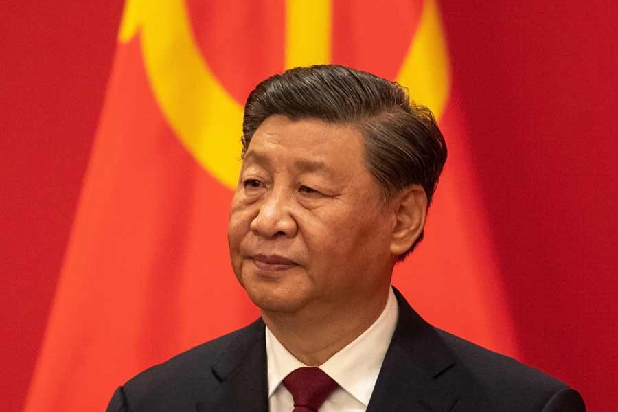 চিনের ওই মানচিত্র প্রকাশ নিয়ে স্বভাবতই বিরক্ত এবং বিস্মিত ভারত। সপ্তাহখানেক আগেই ব্রিকস সম্মেলনে চিনের প্রেসিডেন্ট শি জিনপিং এর সঙ্গে কথা হয়েছে ভারতের প্রধানমন্ত্রী নরেন্দ্র মোদীর। দু’দেশের দুই নেতার মধ্যে বৈঠকে কোনও উত্তেজনার আঁচ মেলেনি।