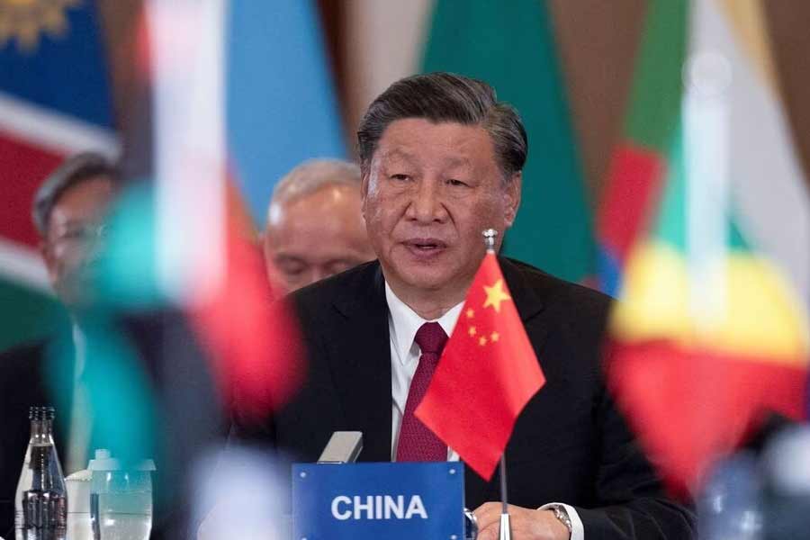 ভারতের এই দাবিতে সুর মিলিয়েছে এশিয়ার আরও চারটি দেশ। তাদের দাবি, চিনের এই মানচিত্র কূটনীতির ভুক্তভোগী তারাও। নতুন মানচিত্রে তাদেরও এলাকায় ভাগ বসিয়েছে চিন।