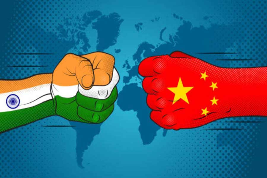 বিশেষজ্ঞরা বলছেন, ভুল নয়। চিন যা করছে তা আদতে সুপরিকল্পিত উস্কানি। এই ভাবেই ভারতকে তাতাতে চাইছে চিন। কূটনীতির ভাষায় এই ধরনের কৌশলকে বলা হয় ‘মানচিত্র আগ্রাসন’।