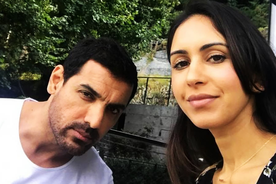 বর্তমানে মুম্বইয়ে ব্যাঙ্কার হিসাবে কাজ করেন প্রিয়া। জন এক সাক্ষাৎকারে জানিয়েছিলেন, গুয়াহাটিতে তাঁর যে ফুটবল দল রয়েছে, তার দায়িত্বও সামলান প্রিয়া। জনের মতে, ‘‘ফুটবল দলের দায়িত্ব সামলানো মানে দু’টি বড়সড় প্রযোজনা সংস্থা সামলানো।’’