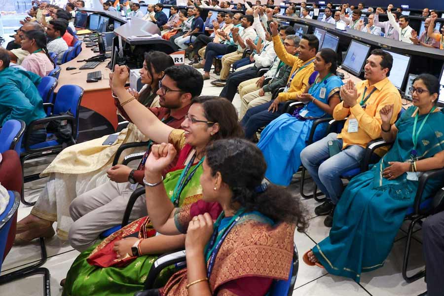 কৃষক পরিবারের সন্তান নিগার। তবে বিজ্ঞানী হওয়ার স্বপ্ন দেখেছিলেন ছোট থেকেই।