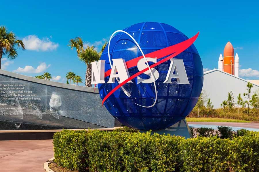 Parker solar probe, first spacecraft to touch the sun