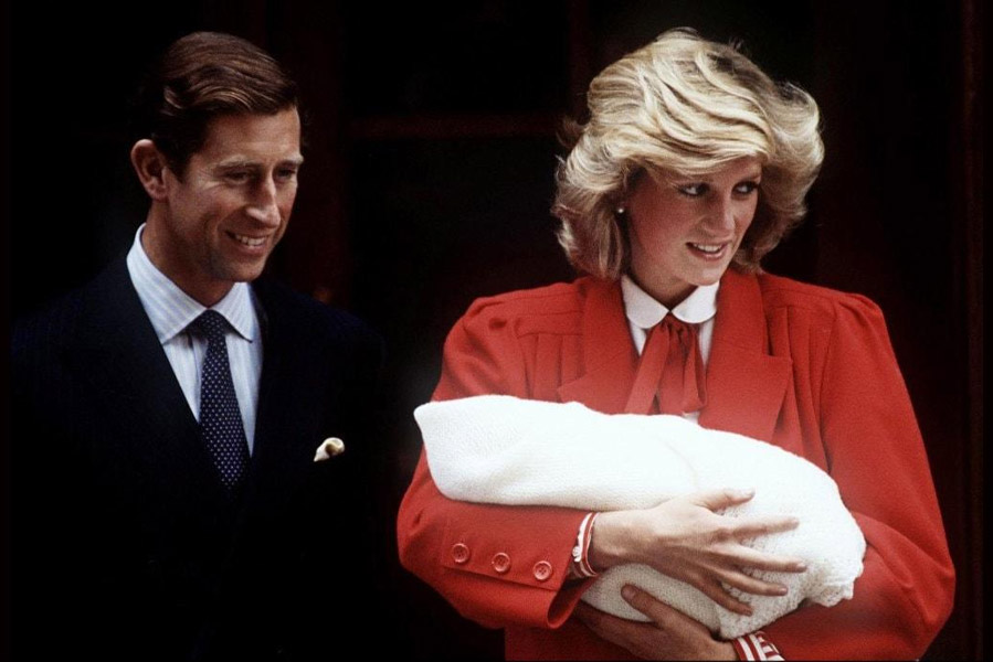 An image of Prince Charles and Princess Diana