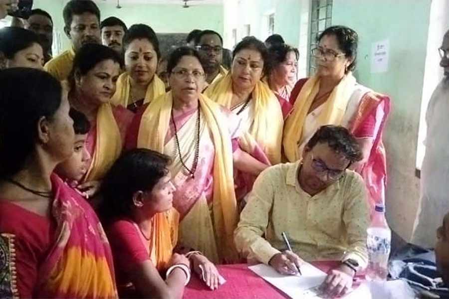 BJP Criticises Mamata Thakur for oganizing health fair at Bagda