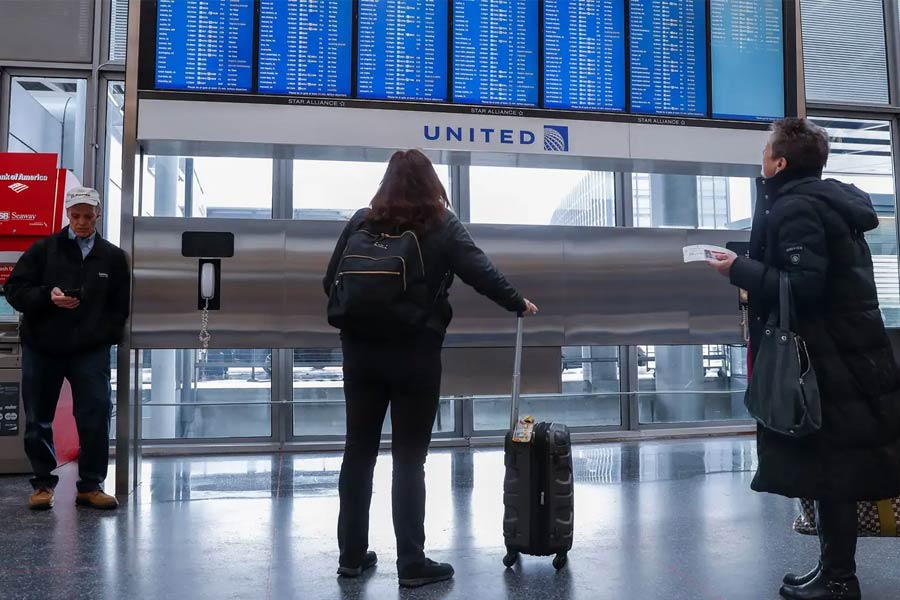 People are leaving the US and settling in European countries.