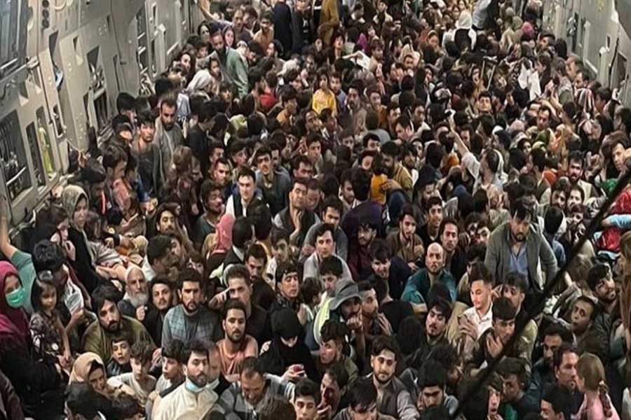 People are leaving the US and settling in European countries.