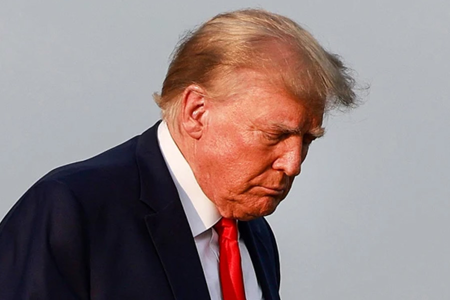 People are leaving the US and settling in European countries.