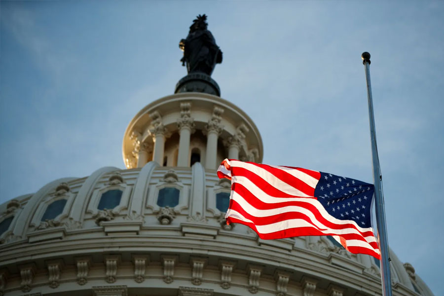 People are leaving the US and settling in European countries.