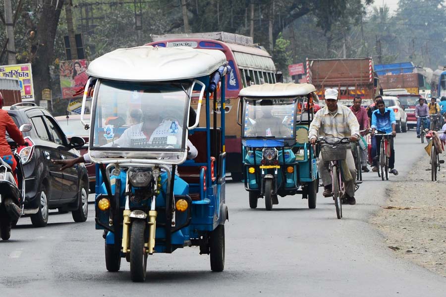 Auto rickshaw and Toto will not be allowed in National or State Highway, notification by Transport Department