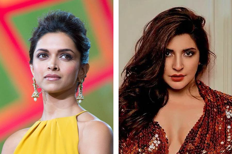 দীপিকা পা়ড়ুকোন এবং অনুষ্কা শর্মা এই দুই অভিনেত্রী বক্স অফিস থেকে ৩ হাজার কোটি টাকা উপার্জন করেছেন।
