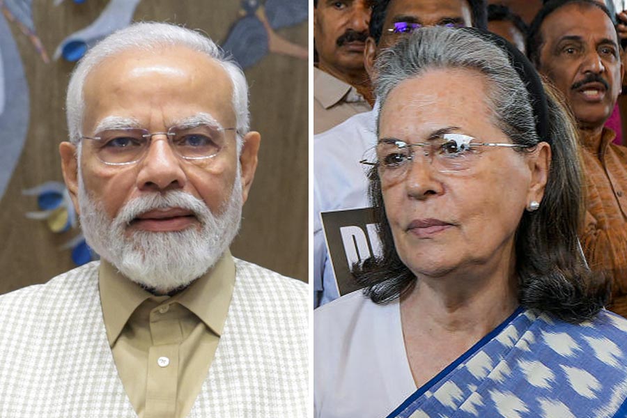 Sonia Gandhi writes to PM Narendra Modi, lists nine issues for parliament session