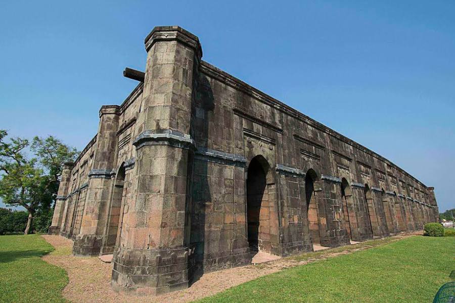 বড় সোনা মসজিদ