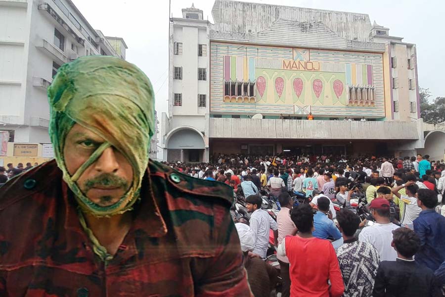 Cinema hall in Asansol named Manoj revived after release of Shah Rukh Khan starrer film Jawan