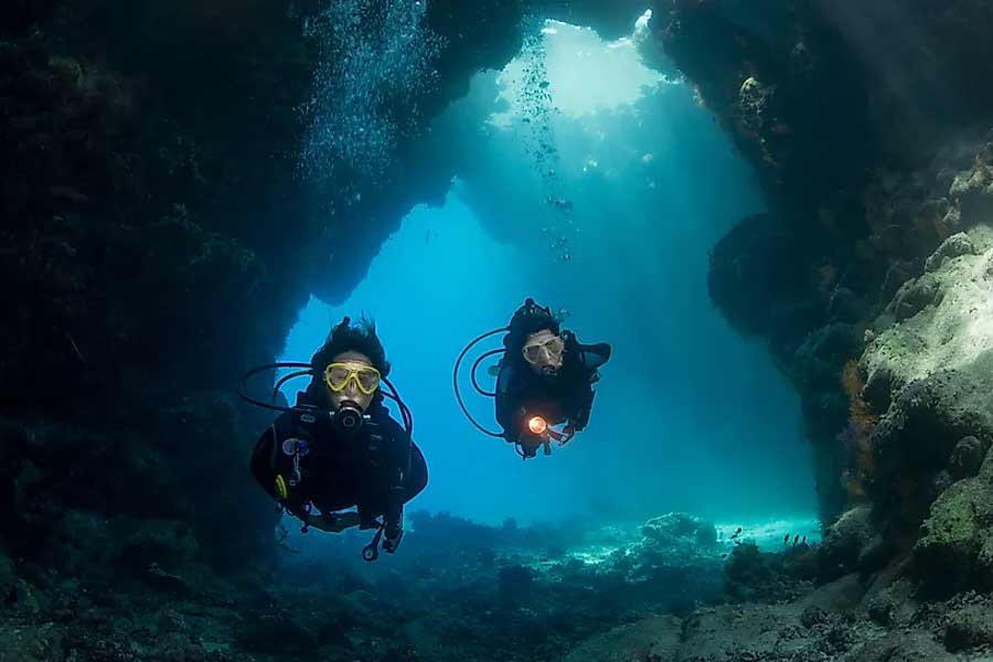 Golden orb inside the Pacific Ocean confuses scientists.