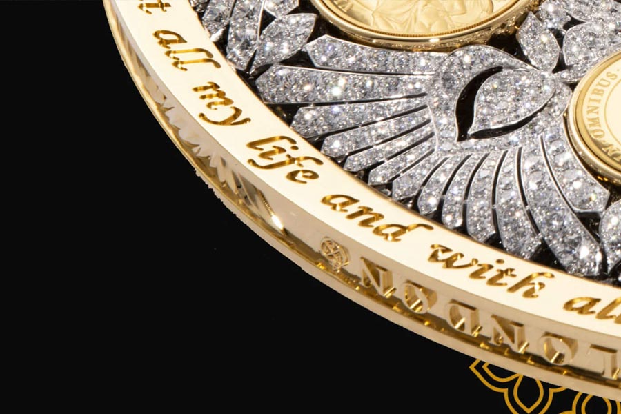 World’s Most Expensive | A New Coin Worth 192 Crore Unveiled For Queen ...