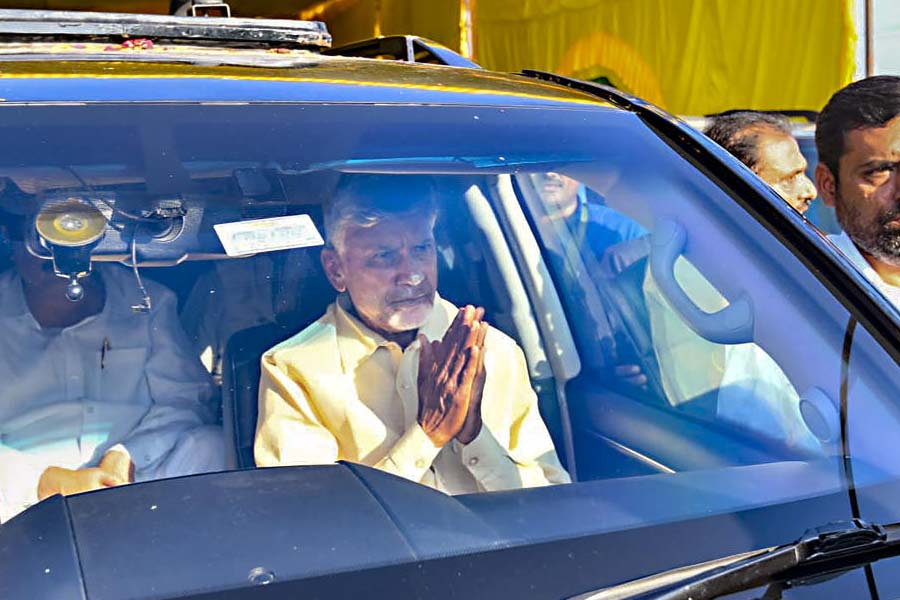 Day after arrest, TDP chief Chandrababu Naidu produced in Court