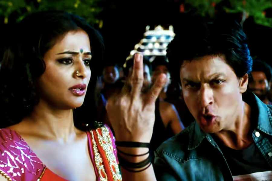 ২০১৩ সালে প্রেক্ষাগৃহে মুক্তি পায় শাহরুখের ছবি ‘চেন্নাই এক্সপ্রেস’। শাহরুখের বিপরীতে এই ছবিতে অভিনয় করেন বলি অভিনেত্রী দীপিকা পাড়ুকোন। ‘চেন্নাই এক্সপ্রেস’ ছবির একটি গান ‘১২৩৪’-এর দৃশ্যে অভিনয়ের প্রস্তাব পান নয়নতারা। কিন্তু শাহরুখের ছবিতে অভিনয়ের প্রস্তাব ফিরিয়ে দেন তিনি।