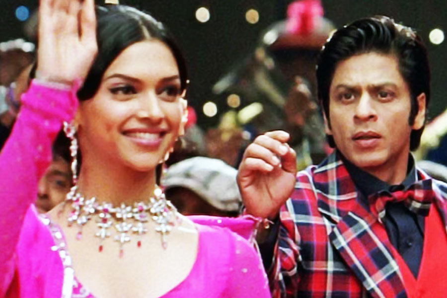 Bollywood actors with most double roles in hindi movies 