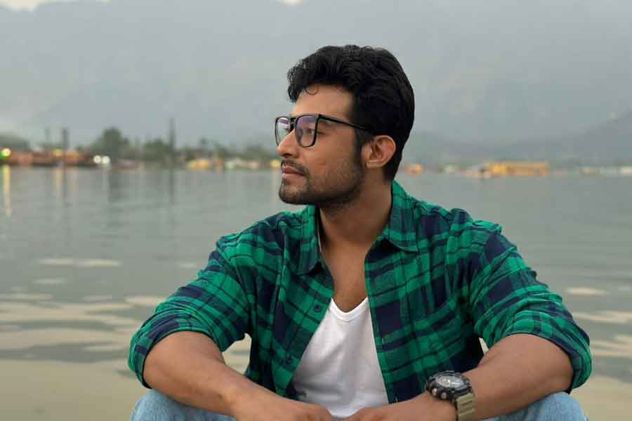 Tollywood actor Ranojoy Bishnu and his friends faced almost death experience while trekking in Kashmir